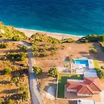Blue Horizon With Private Pool & Sea View * Plateies