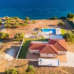 Villa Blue Horizon With Private Pool & Sea View