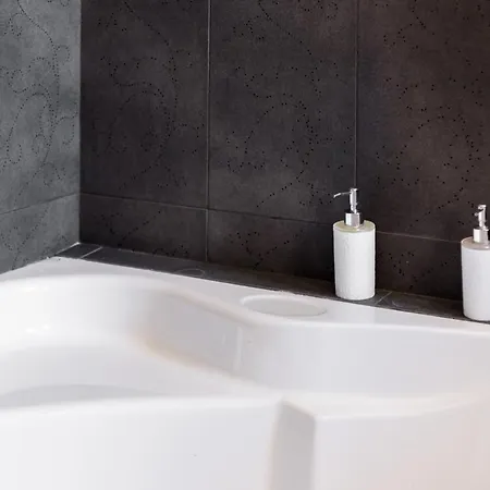 Blue Horizon With Private Pool & Sea View 别墅 *