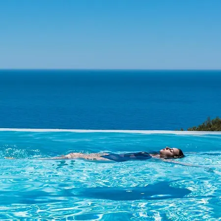 Blue Horizon With Private Pool & Sea View 别墅 Plateies