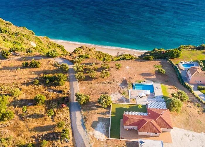 Blue Horizon With Private Pool & Sea View * Plateies
