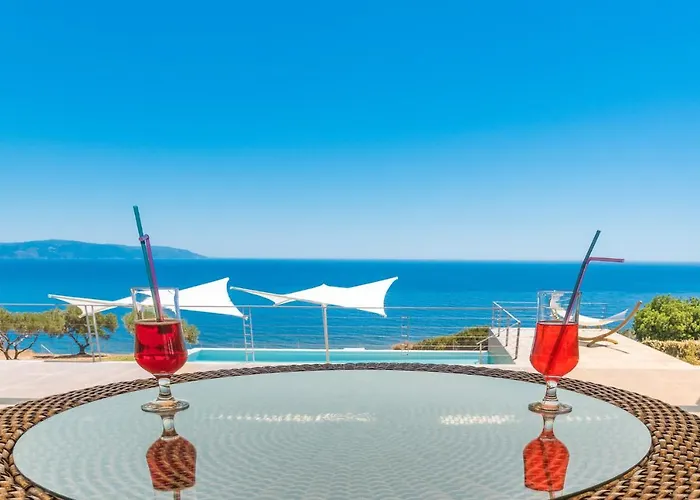 Villa Blue Horizon With Private Pool & Sea View Plateies