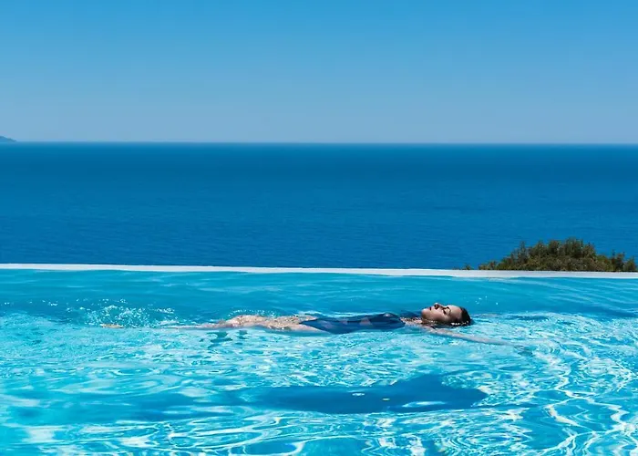 Blue Horizon With Private Pool & Sea View Villa Plateies