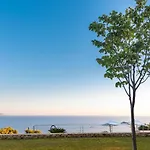 Blue Horizon With Private Pool & Sea View